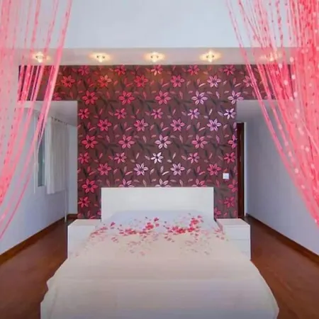 Bodrum'da Oezel Iskeleli 4+1 Yali Dairesi 4* Bodrum